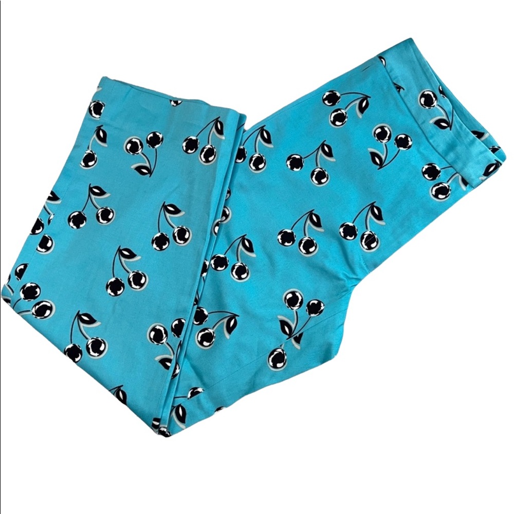 Isabella DeMarco Aqua Capris Cherry Design size 2